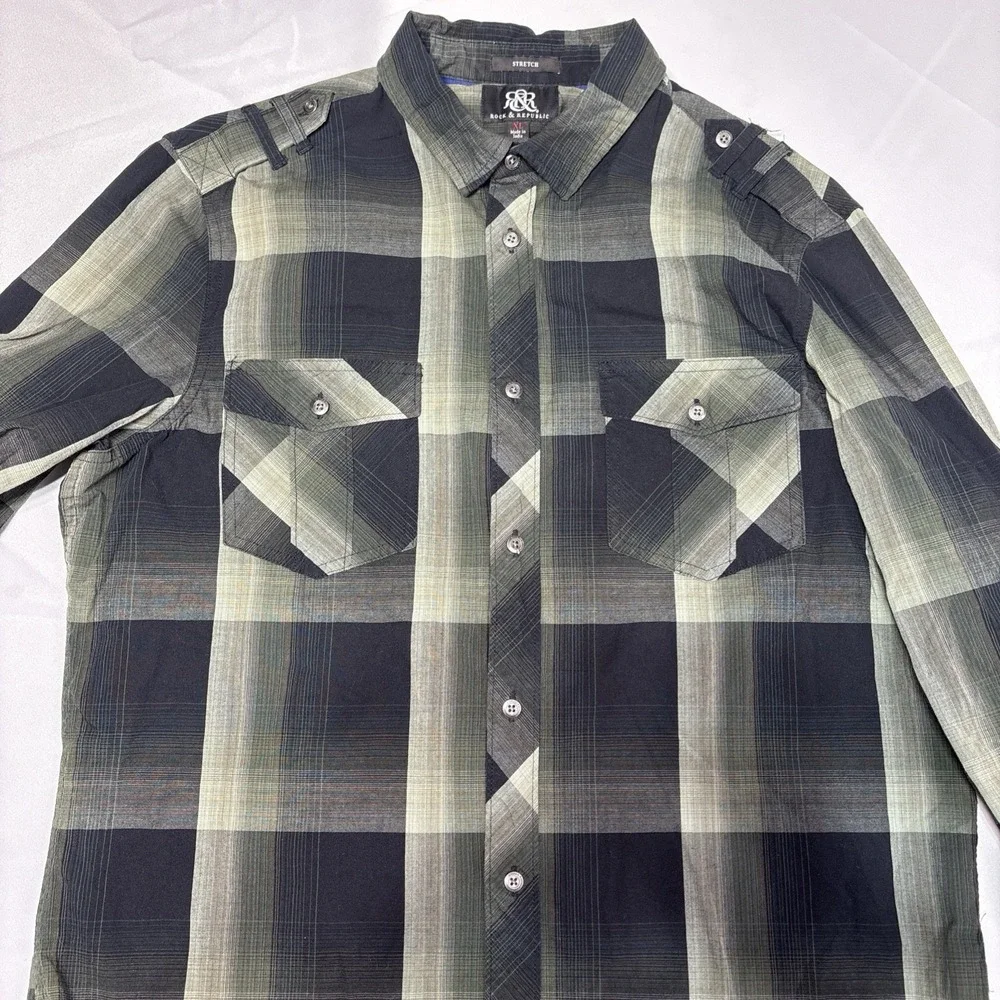 Rock &‎ Republic Shirt Mens Size XL Green Button Down Long Sleeve With Pockets